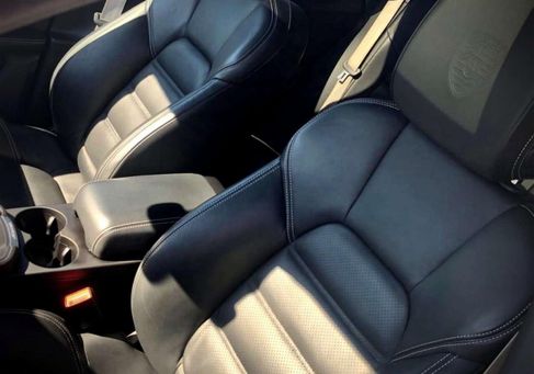 Porsche Macan, 2022