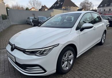 Volkswagen Golf, 2022