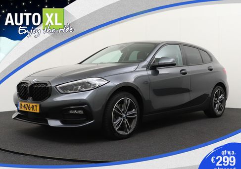 BMW 118, 2021