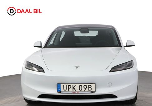 Tesla Model 3, 2024 2