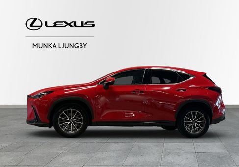 Lexus NX, 2023