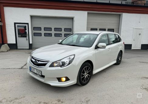 Subaru Legacy, 2010