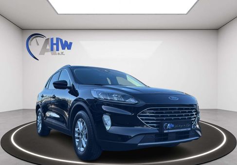 Ford Kuga, 2022