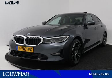 BMW 330, 2019