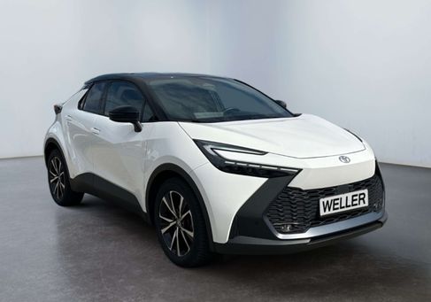 Toyota C-HR, 2025 3