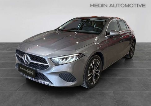 Mercedes-Benz A 180, 2025