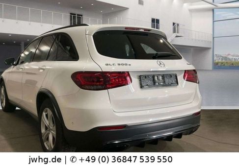 Mercedes-Benz GLC 300, 2021