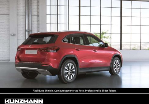 Mercedes-Benz GLA 200, 2020