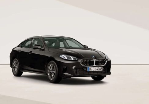 BMW 216, 2025