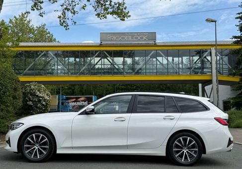 BMW 320, 2021