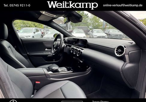 Mercedes-Benz CLA 220, 2022