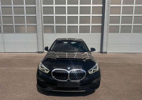 BMW 118, 2024 3