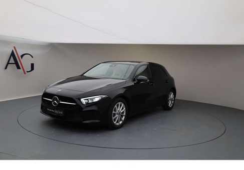 Mercedes-Benz A 250, 2022