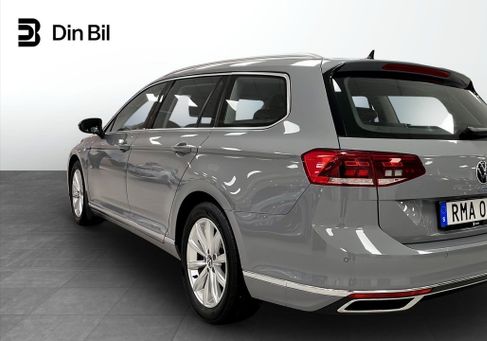 Volkswagen Passat Variant, 2022 3