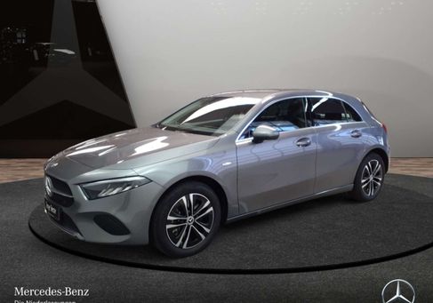 Mercedes-Benz A 250, 2026