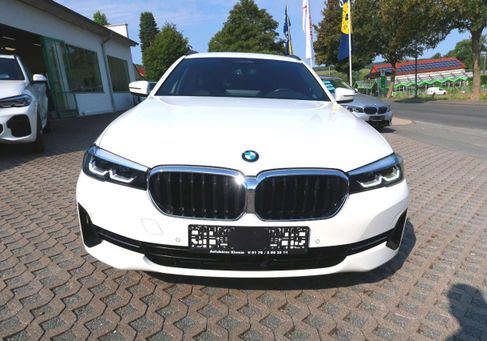 BMW 520, 2022