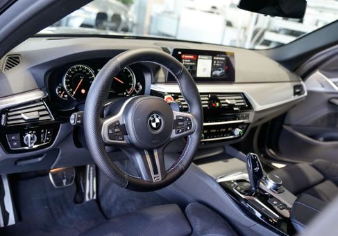 BMW 520, 2018