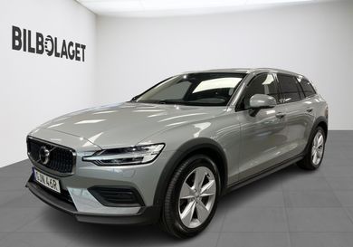 Volvo V60 Cross Country, 2024