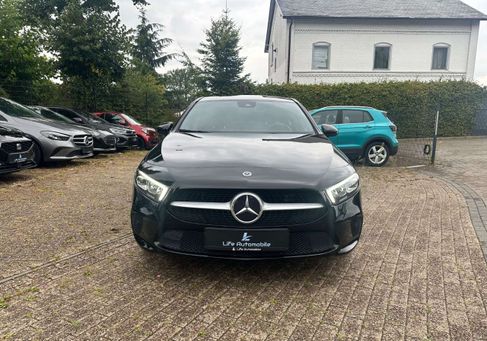 Mercedes-Benz A 250, 2022