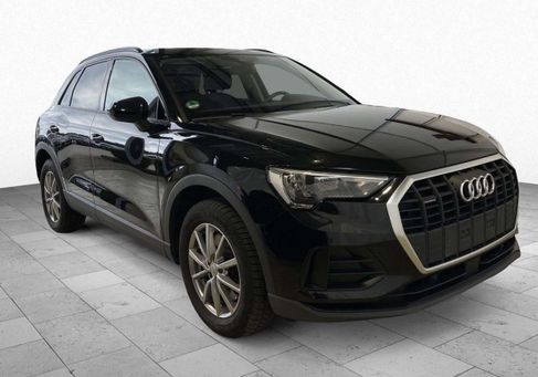 Audi Q3, 2023 2