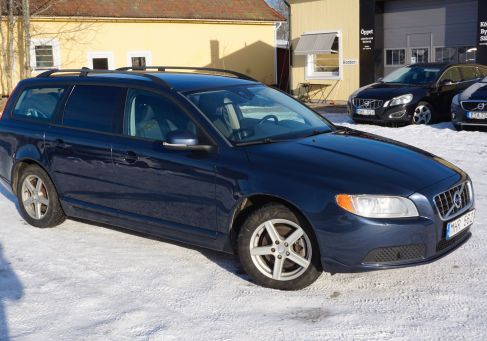 Volvo V70, 2012