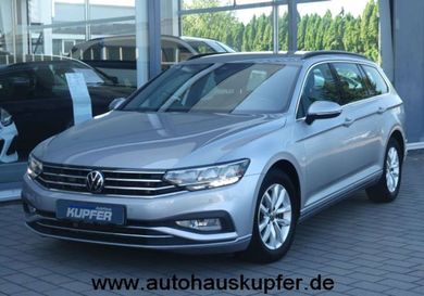 Volkswagen Passat, 2022