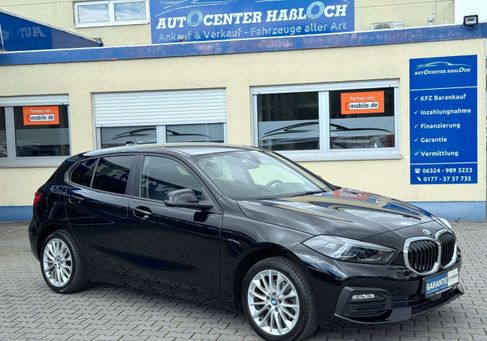 BMW 118, 2021