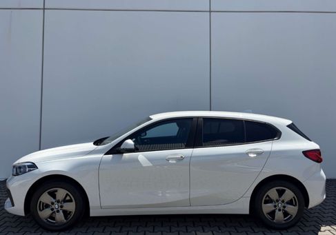BMW 118, 2023