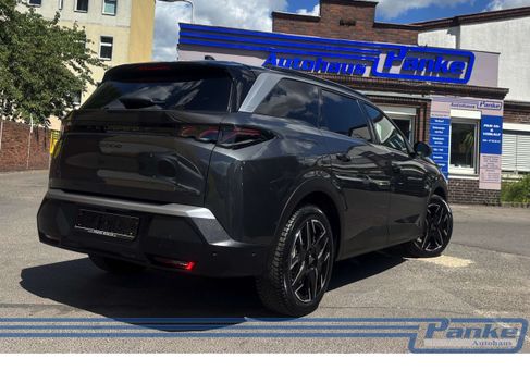 Peugeot 5008, 2025
