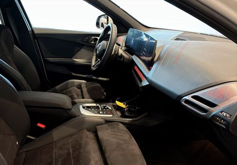 BMW 120, 2026 3