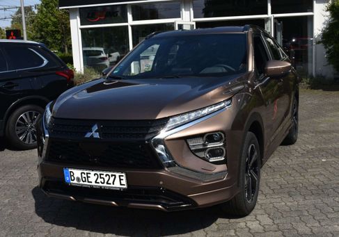 Mitsubishi Eclipse Cross, 2025