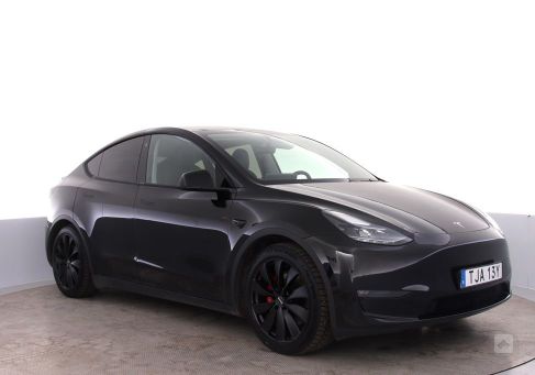 Tesla Model Y, 2023