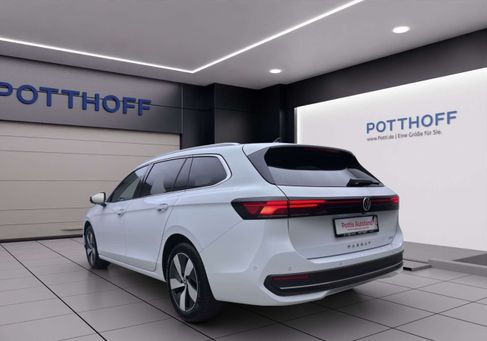 Volkswagen Passat Variant, 2025 3