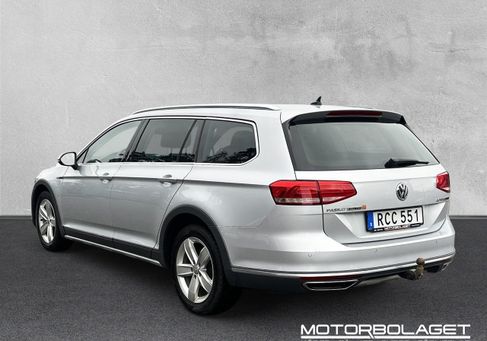 Volkswagen Passat, 2016