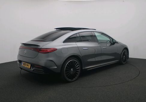 Mercedes-Benz EQE, 2025