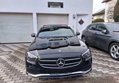 Mercedes-Benz E 220, 2021