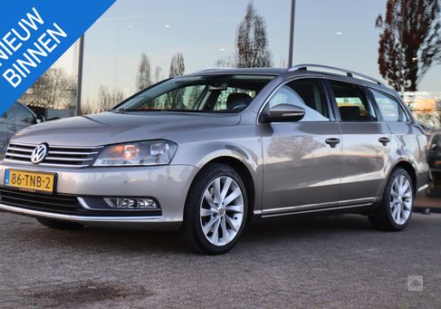 Volkswagen Passat Variant, 2012