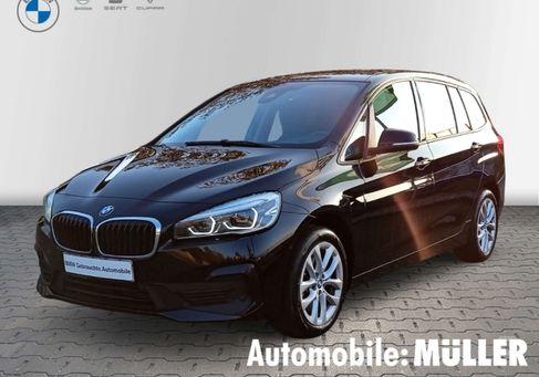 BMW 218, 2021