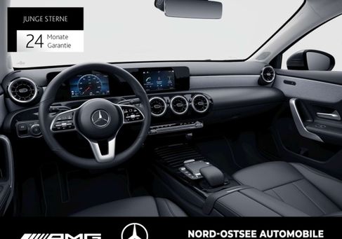 Mercedes-Benz A 250, 2022