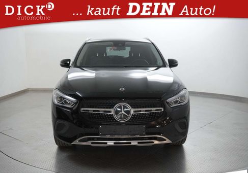 Mercedes-Benz GLA 180, 2023