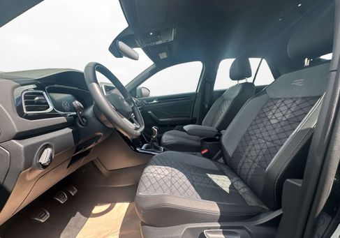Volkswagen T-Roc, 2024