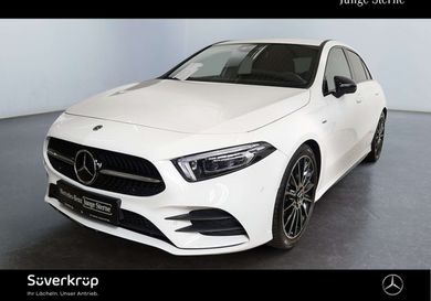 Mercedes-Benz A 200, 2022