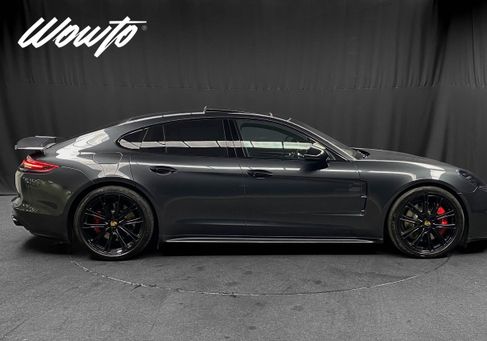 Porsche Panamera, 2019