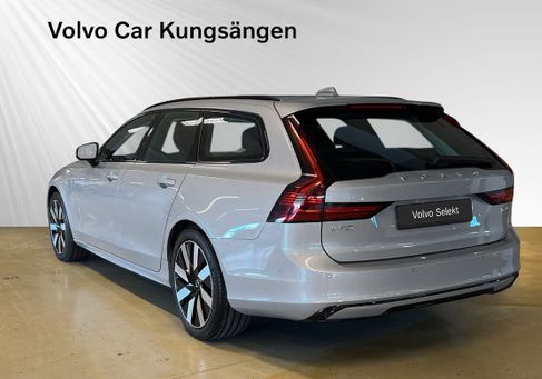 Volvo V90, 2026