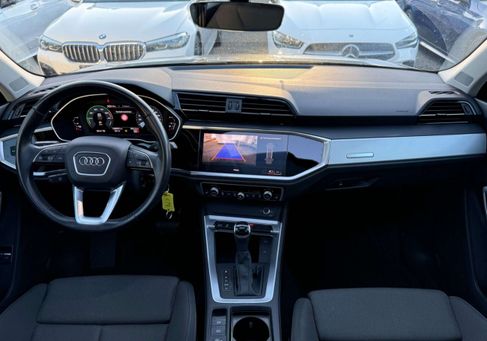 Audi Q3, 2022 2