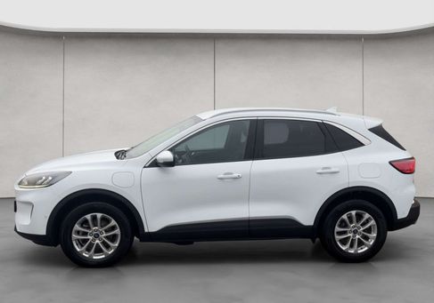 Ford Kuga, 2022