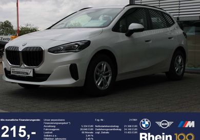 BMW 220, 2025