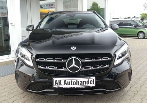 Mercedes-Benz GLA 180, 2017