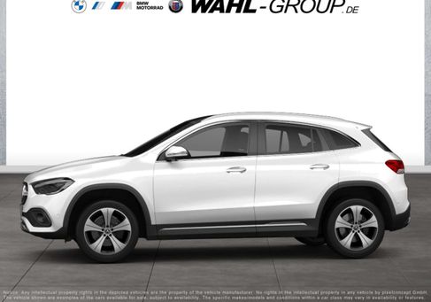 Mercedes-Benz GLA 180, 2021