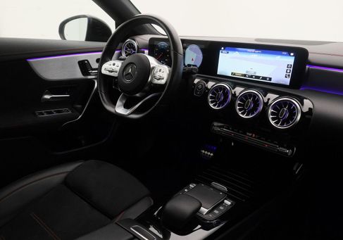 Mercedes-Benz CLA Shooting Brake, 2021